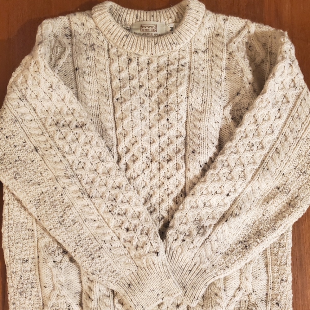 Mens Handknit Irish Fisherman Wool Sweater